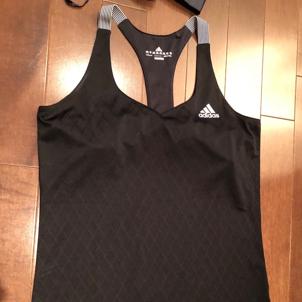 Adidas Racer Back Tank - Medium